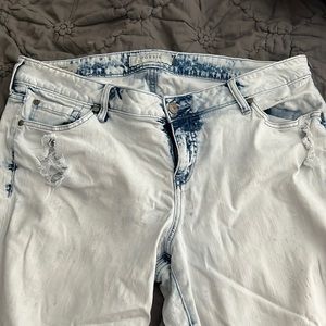 Bleached distressed denim cropped jeans size 18